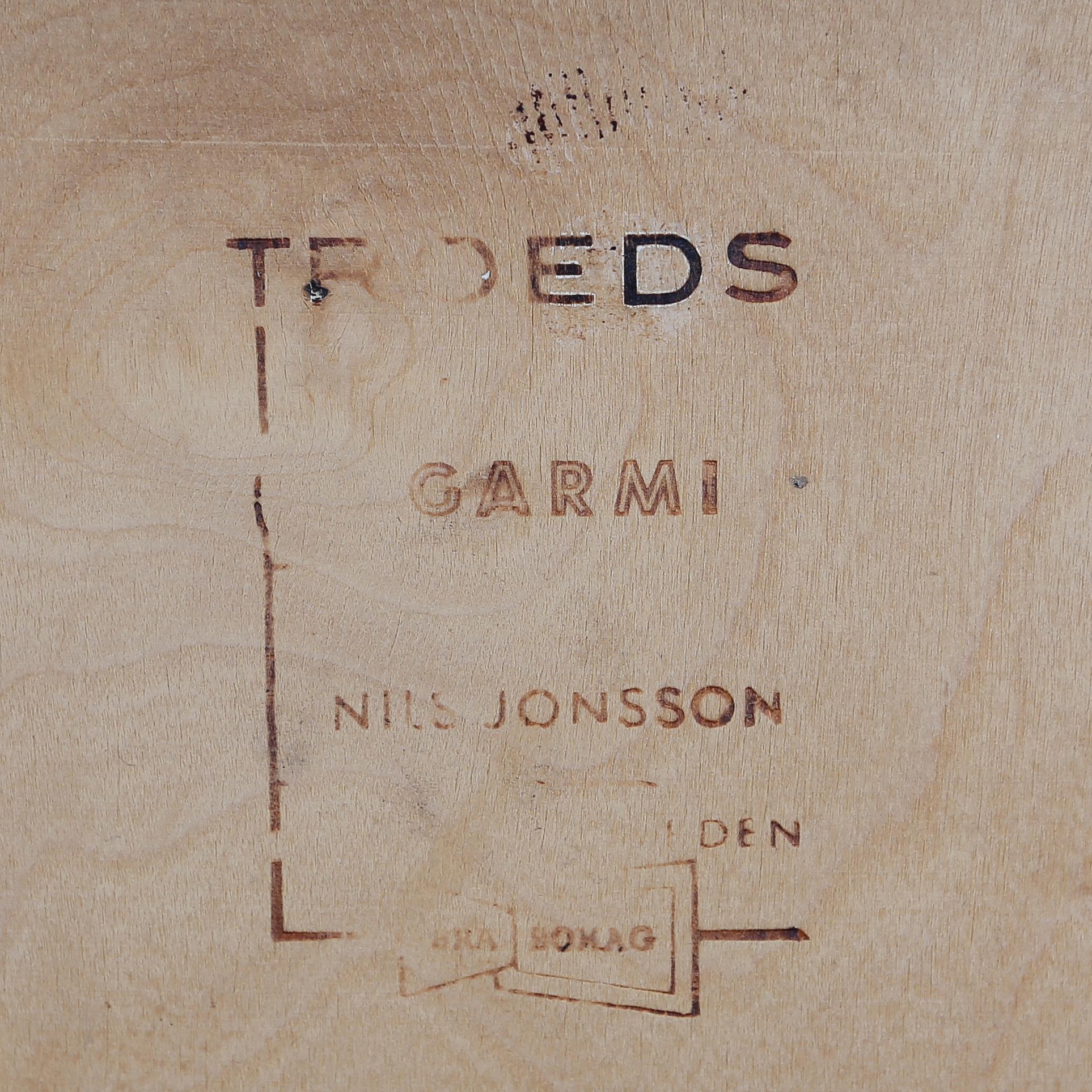 BORD OCH STOLAR, 4 st, "Garmi", Nils Jonsson, Troeds, 1900-talets andra hälft.