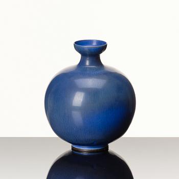Berndt Friberg, vas samt skålar, 2 st, Gustavsbergs studio 1951-72.