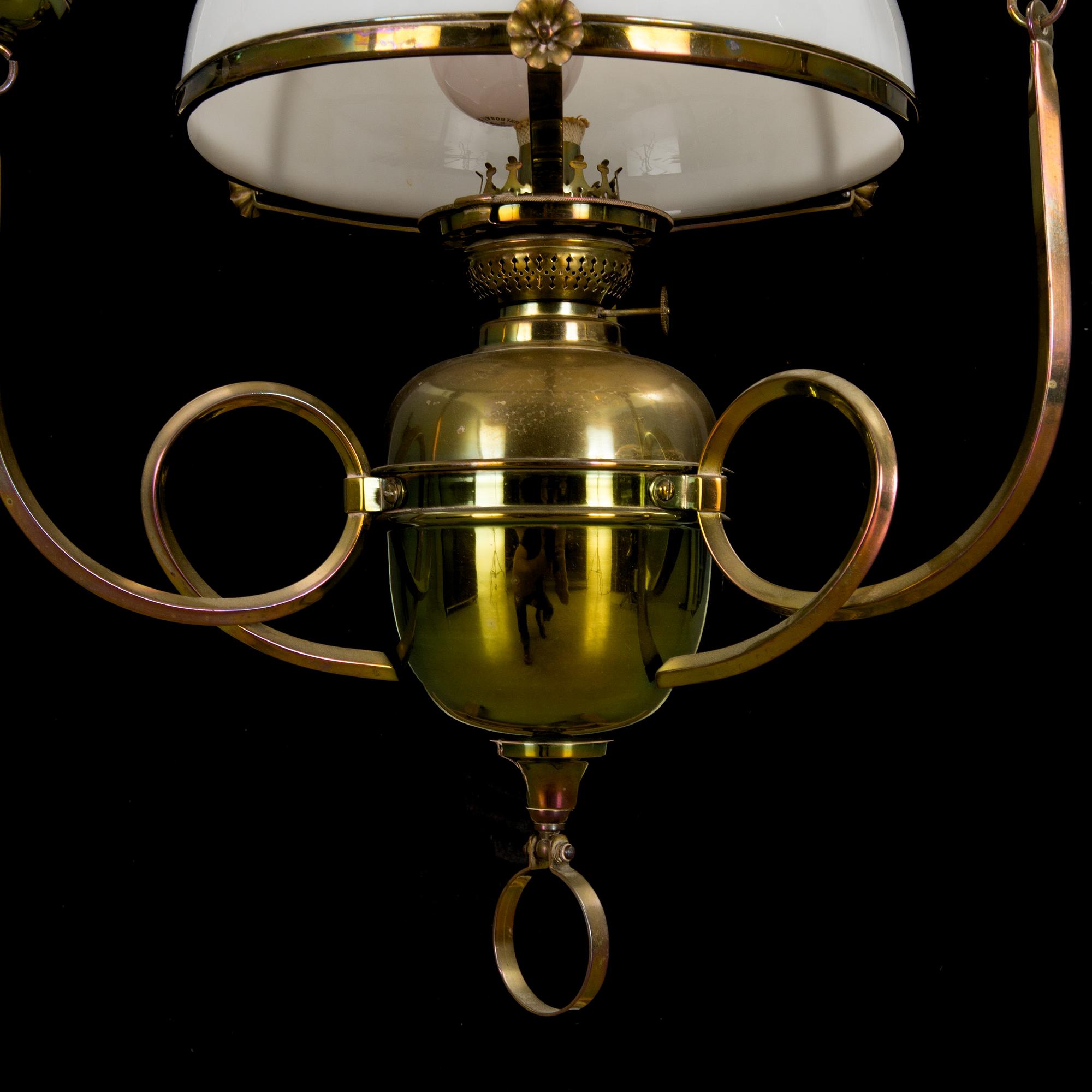 FOTOGENLAMPA/TAKLAMPA, jugend. 1900-talets början.