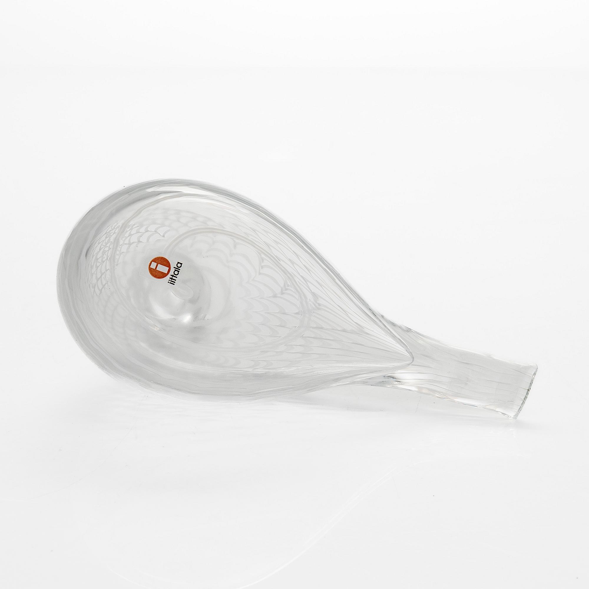 Oiva Toikka, a 'Mediator dove' glass bird, signed O. Toikka Nuutajärvi.