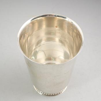 BÄGARE, silver, GAB, Stockholm 1948. Vikt ca 172 gram.