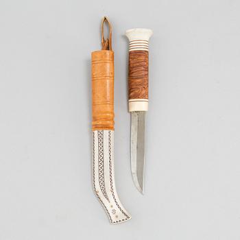 A second half of the 20th Century sami knife  by Andreas Poggats.