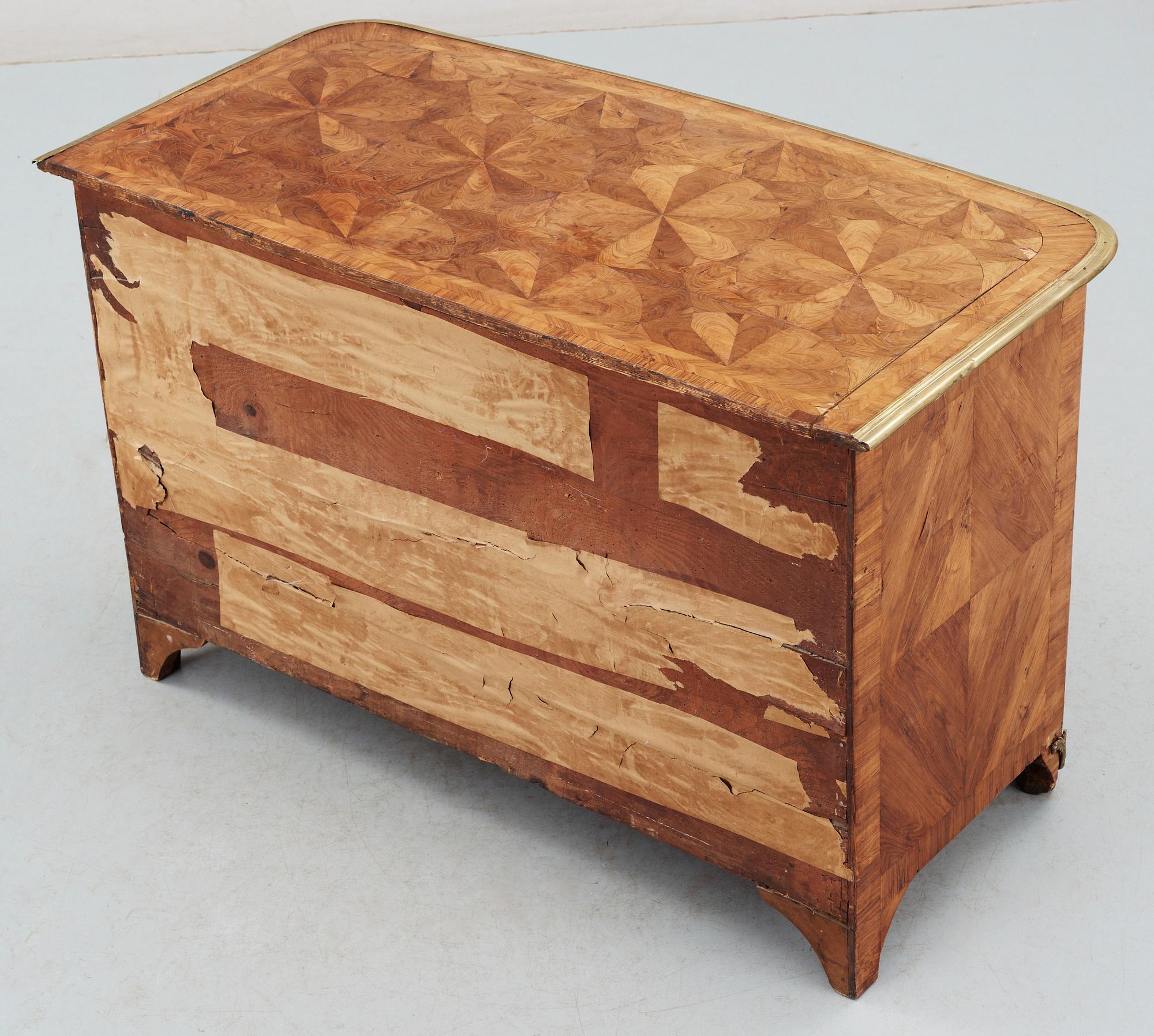 BYRÅ, régencestil, troligen 1800-tal.