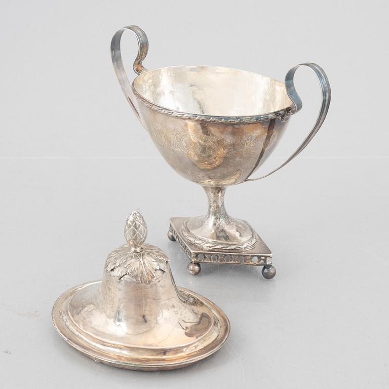 A Swedish Gustavian Lided Silver Sugar Bowl, mark of Johan Henrik Leffler, Falun 1810.