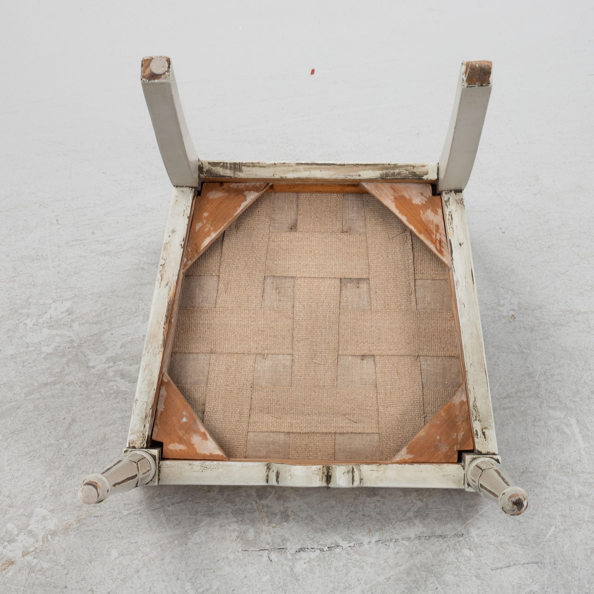 Stolar, nio stycken, Sengustavianska Lindomearbeten, 1700-talets slut.