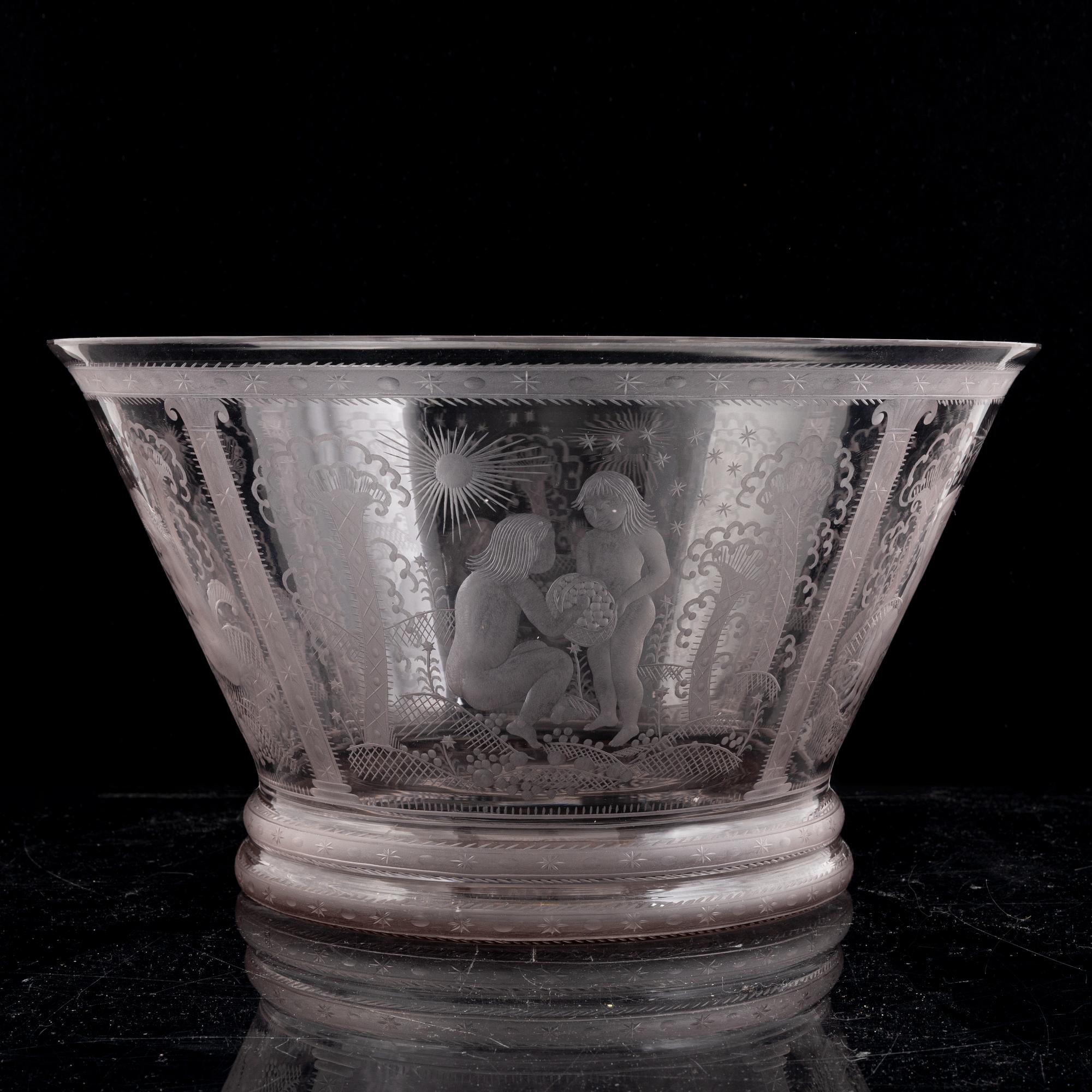 Edward Hald, an engraved glass bowl, Orrefors, 1920, model 147, provenance Edward Hald.