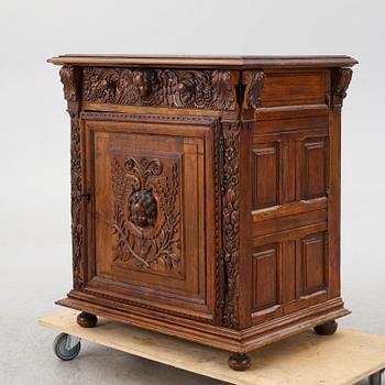 A Baroque cabinet, Southern Europe, 17th century.