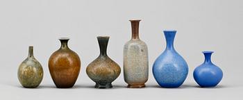 MINIATYRVASER, 6 st, stengods, Sven Wejsfelt Gustavsberg. Signerade.