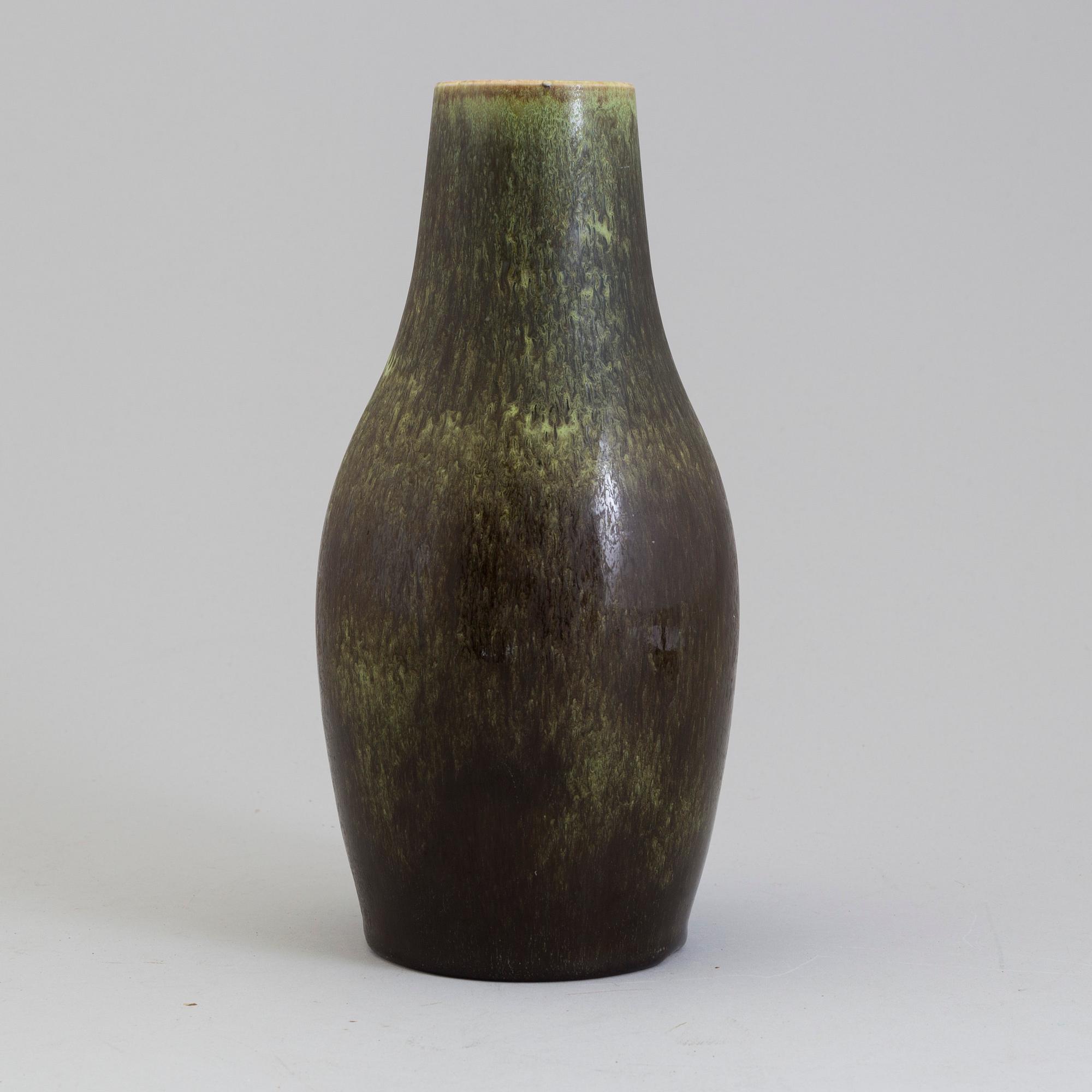 SVEN WEJSFELT, a stoneware vse from Gustavsberg Studio, 1972.