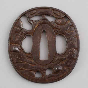 TSUBA, järn, Kyo Sukashi, mitten Edo, (Edo 1615-1867).