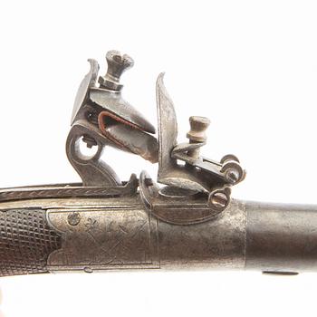 Flintlåspistol, fickpistol, H Nock London, 1700-talets senare del.