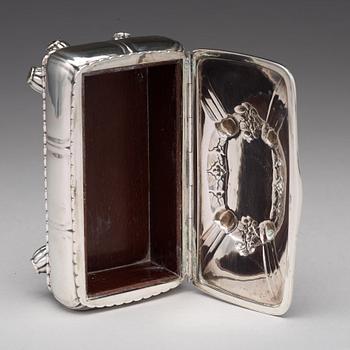 Georg Jensen, an 830/1000 silver box, Copenhagen 1919, design nr 133.