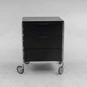 Antonio Citterio & Oliver Löw, Hurts/sideboard, "Mobil" for Kartell.