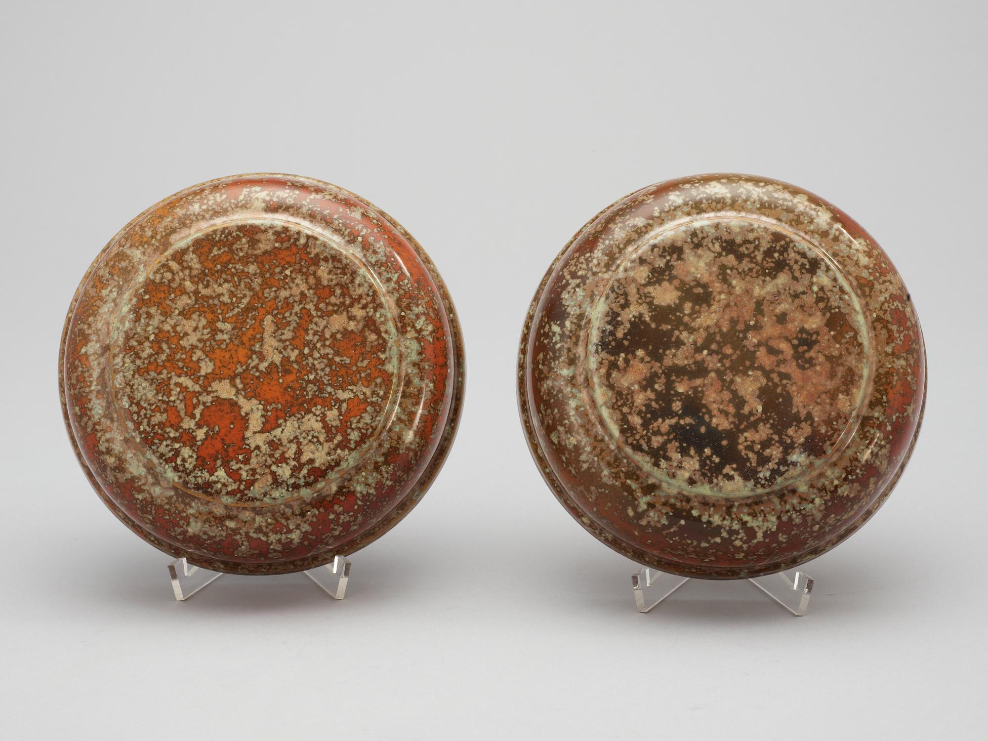 A Hans Hedberg faience lidded jar, Biot, France.