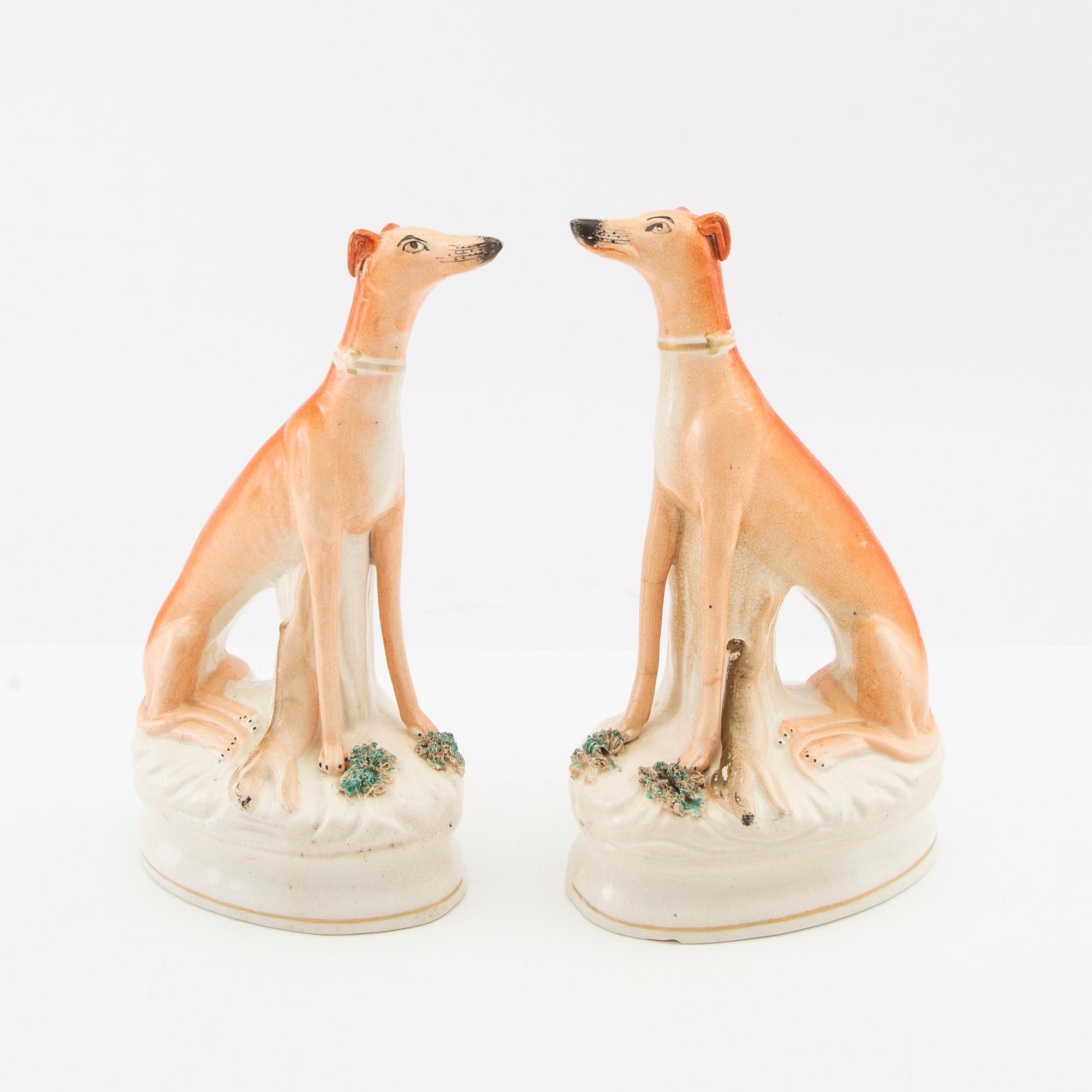 Figuriner 16 st England 1900-talets första hälft flintgods.