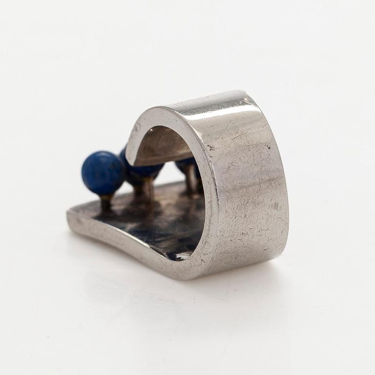 Pekka Piekäinen, ring, silver, lapis lazuli, Auran Kultaseppä, Åbo 1973.