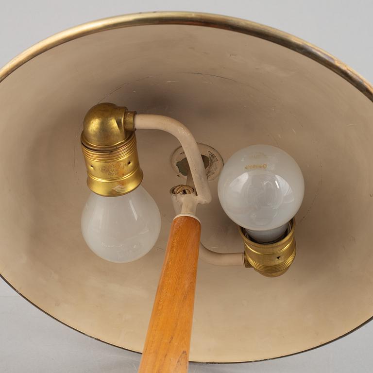 Bertil Brisborg or Erik Tidstrand, a table lamp, model "30331", Nordiska Kompaniet, 1940s.