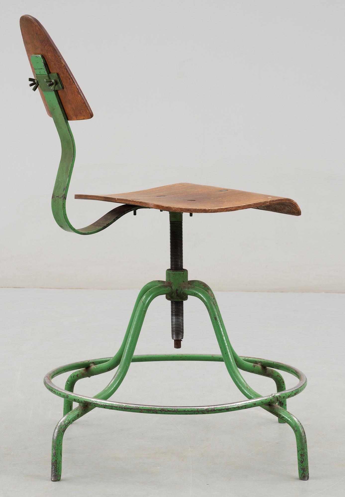 ARBETSSTOL, 1940-tal.