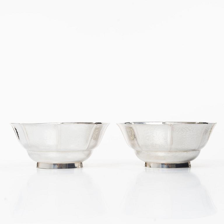 Guldsmedsaktiebolaget (GAB), Bowls, a pair, silver, Stockholm, 1920s.