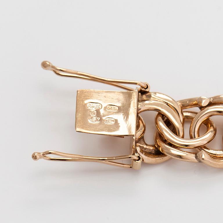 A 14K gold Bismarck link bracelet, A.Harkon Kulta, Lahti 1971.