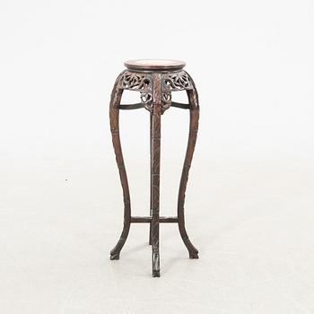 Pedestal China 20th century.