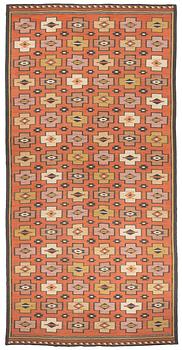 A carpet flat weave, c 607 x 300 cm, possibly Johanna Brunssons Vävskola.