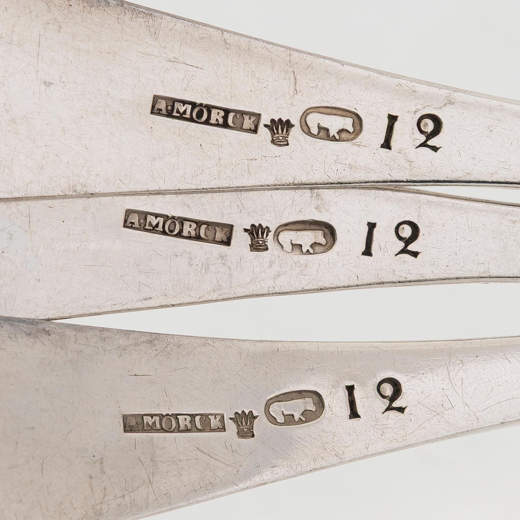 Saltkar, silver, C. I. Rindell 1810-37, och matskedar, 6 st, silver, A. Mörck, Björneborg 1800-talets första hälft.