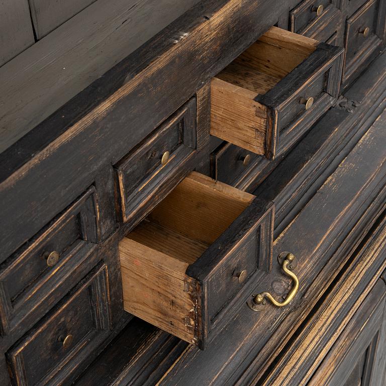 Cabinet, 18th/19th century.