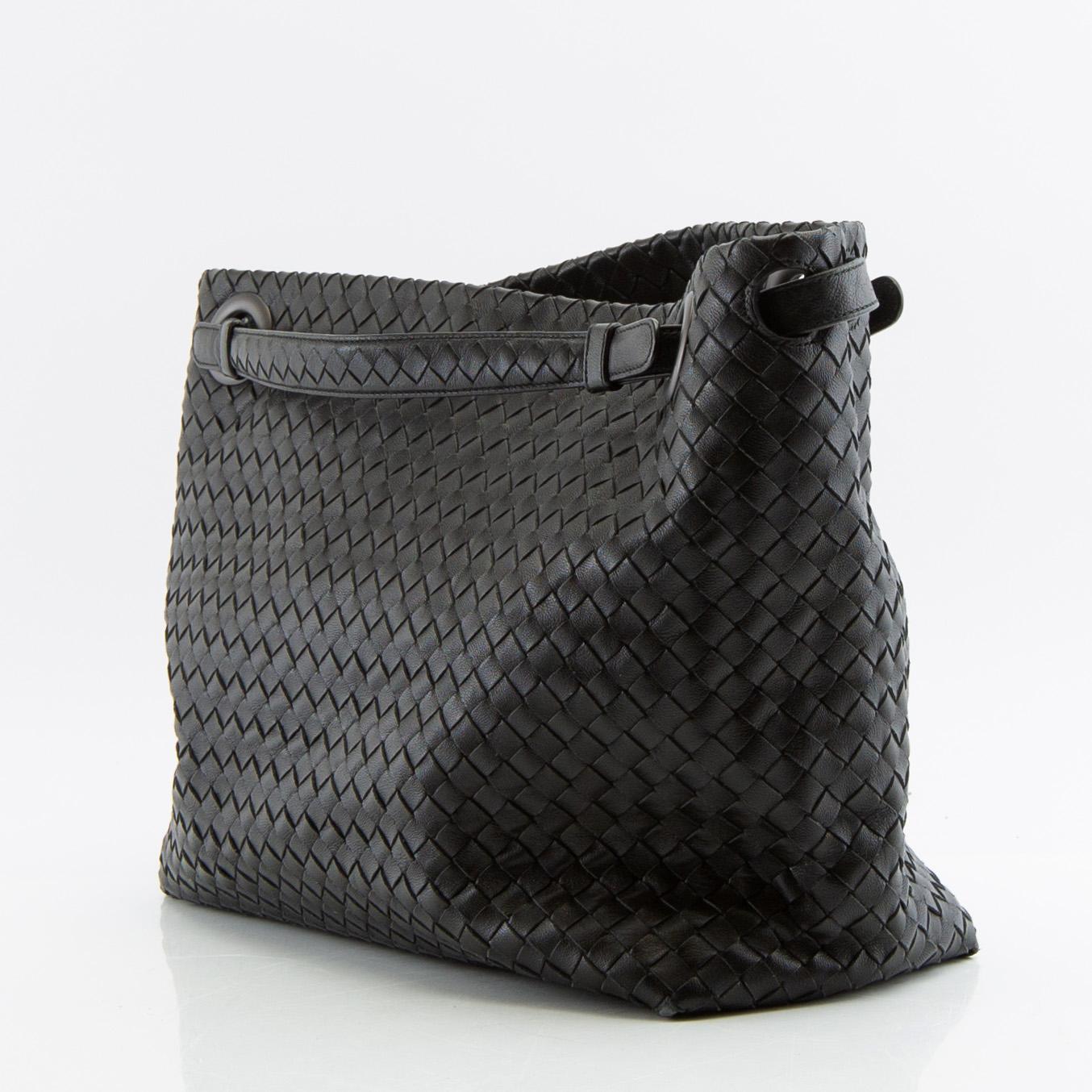 Bottega Veneta, bag, "Medium Garda".