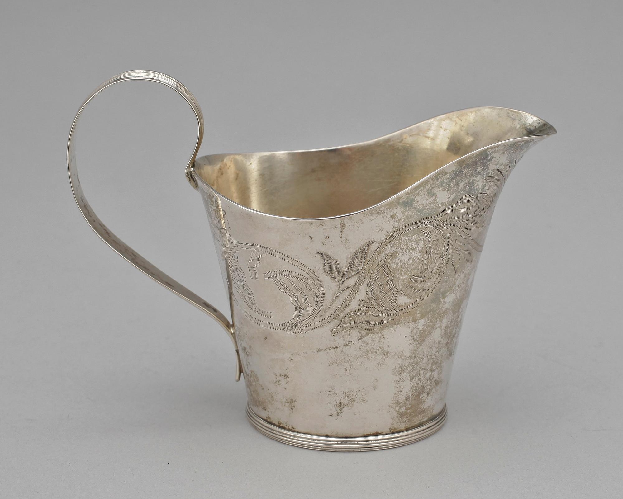 GRÄDDKANNA, silver, otydliga mästarstämplar, 1811. Vikt 93 g.