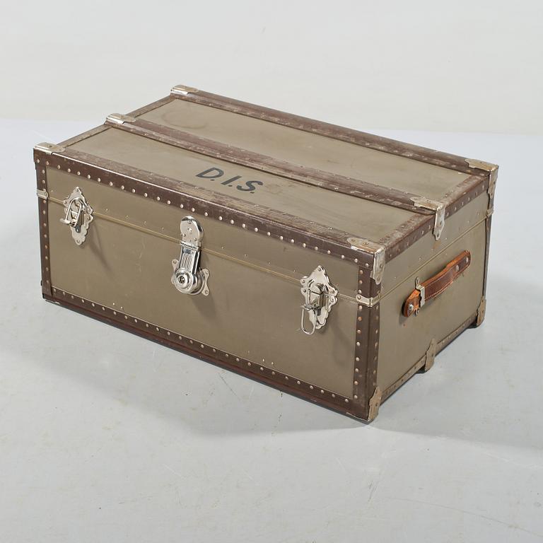 KOFFERT, 1900-talets första hälft.