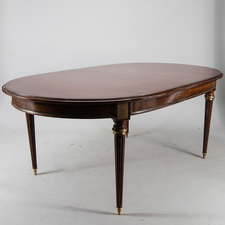 MATBORD, Jacob-stil, Frankrike 1900-talets första hälft.