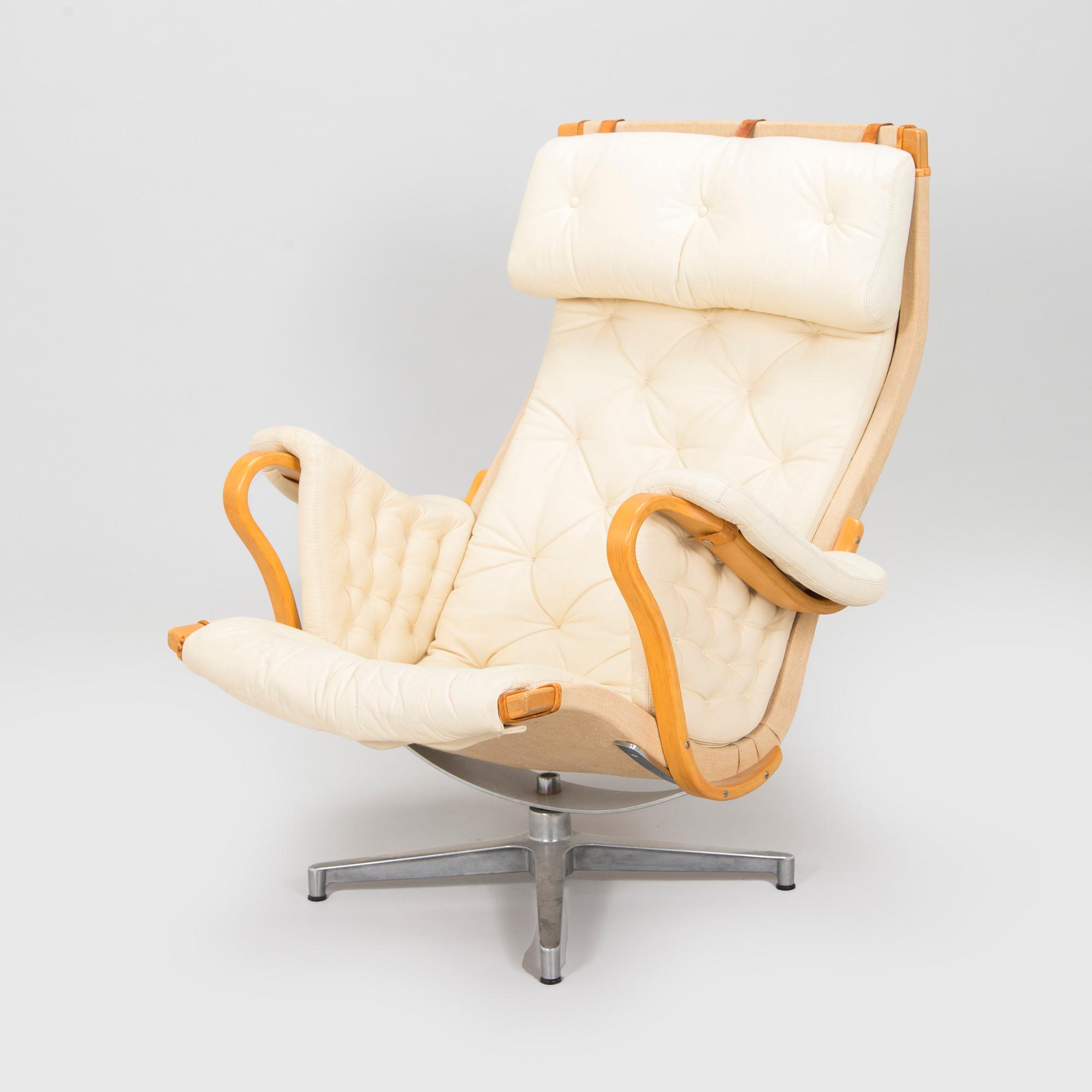 Bruno Mathsson, a 'Pernilla Roto' armchair, DUX, second half of the 20th century.