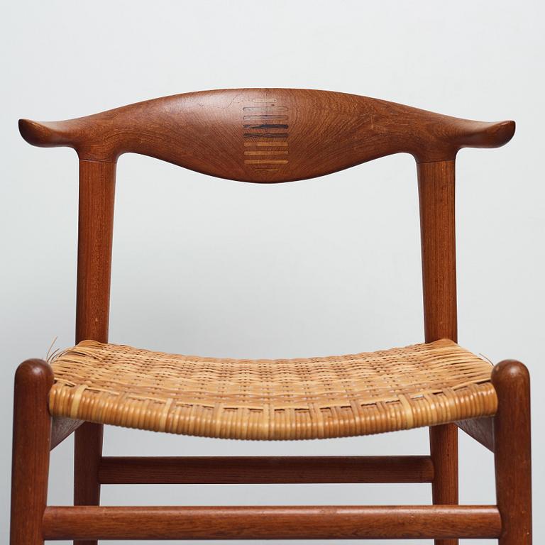 Hans J. Wegner, "Cowhorn Chair", sex stycken, Johannes Hansen, JH 505, Danmark 1950-60-tal.