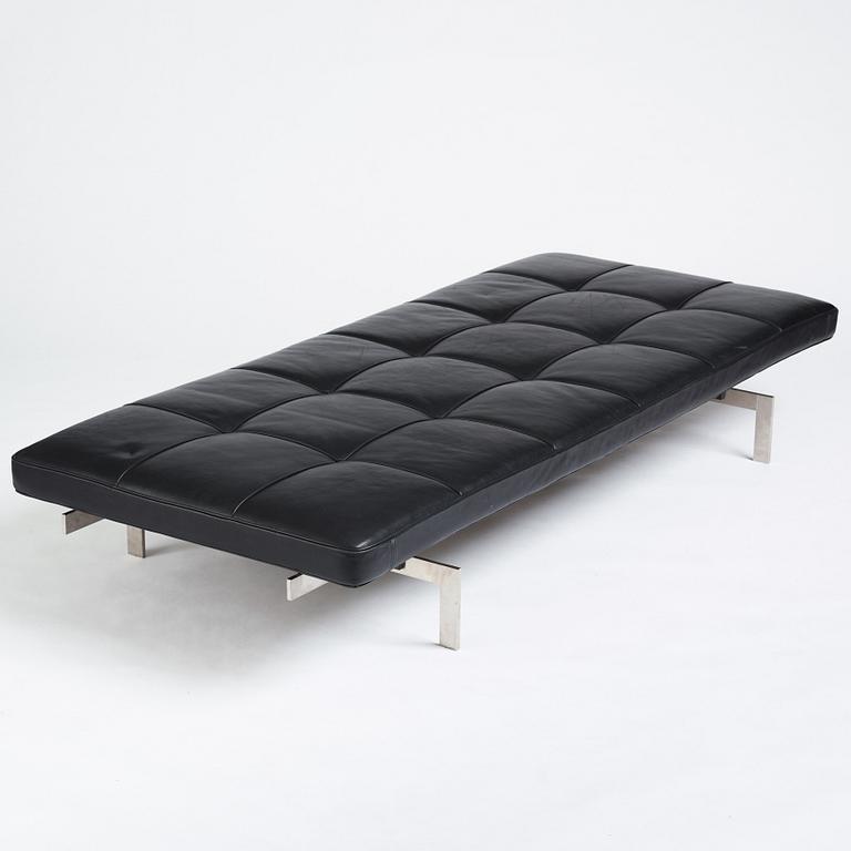 Poul Kjaerholm, a "PK-80" black leather and steel base daybed, edition Fritz Hansen, 2013.