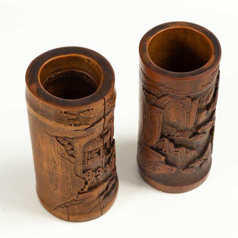 Two Chinese bamboo brush stands, late Qing dynasty / 20th century.