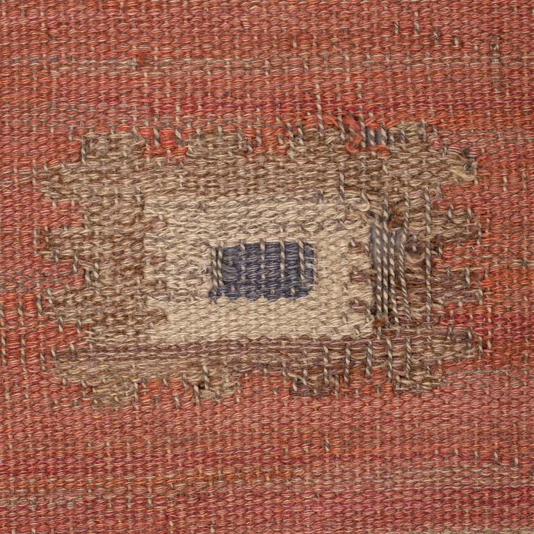 Märta Måås-Fjetterström, a carpet, "Röd grön äng", flat weave, ca 328-333 x 258,5-262 cm, signed AB MMF.
