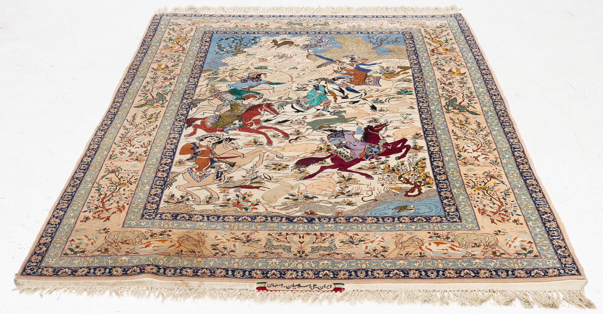 Matta, Isfahan, figural, signerad, ca 240 x 150 cm.
