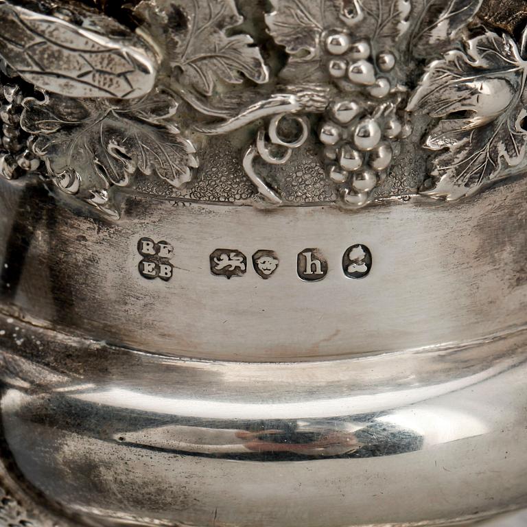 MUGG, silver, Rebecca Emes & Edward Barnard, London 1823. Vikt ca 220 gram.