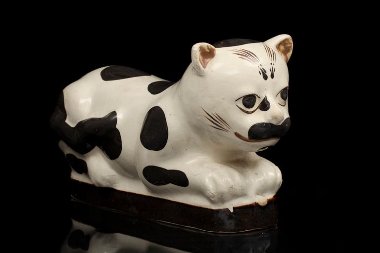 KUDDE, porslin, Kina Sungstil, 1800-tal.