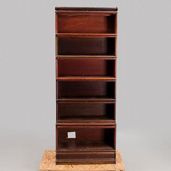 An early 20th century book shelf / book cabinet.