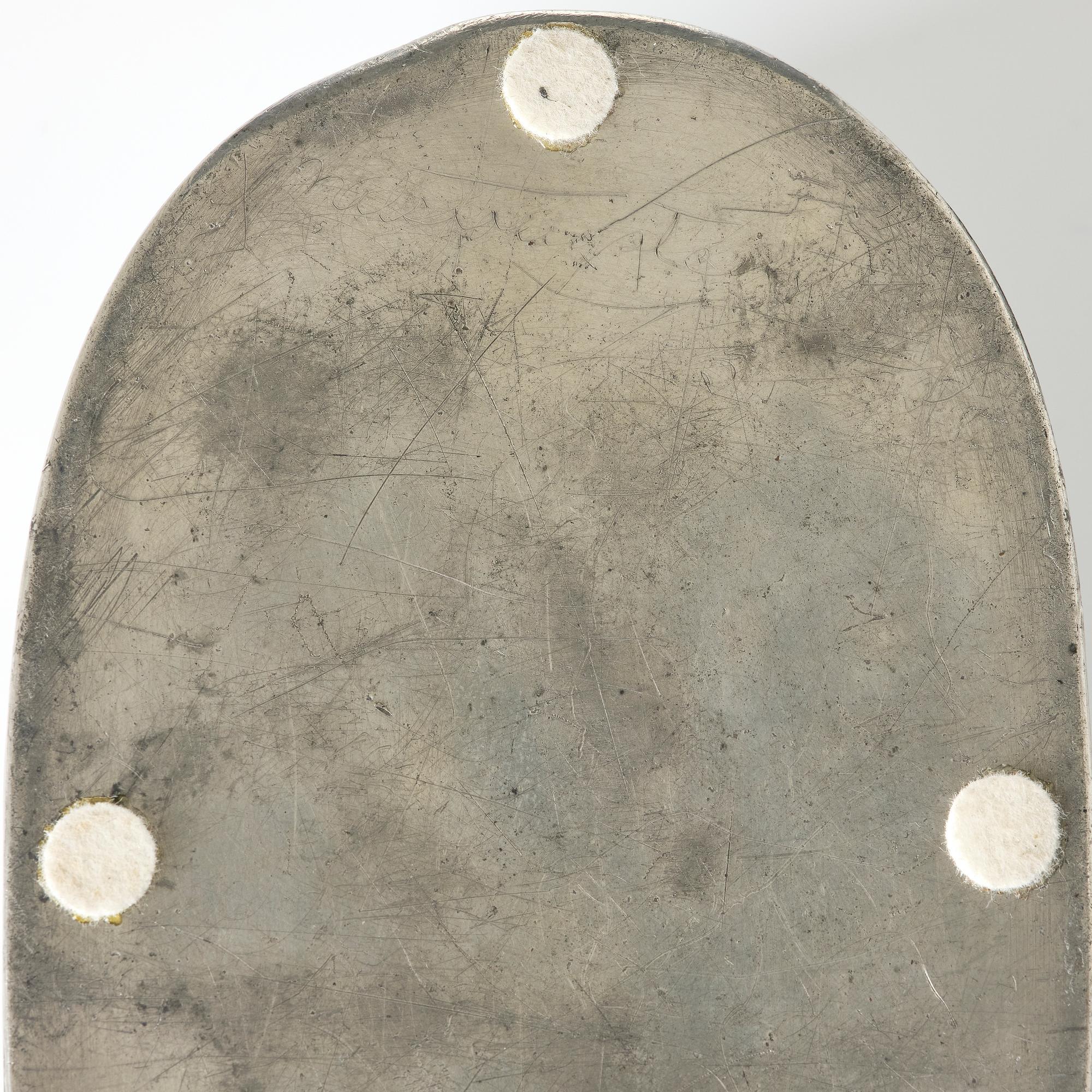 Nils Fougstedt, a Swedish Grace lidded box, Stockholm, 1923.