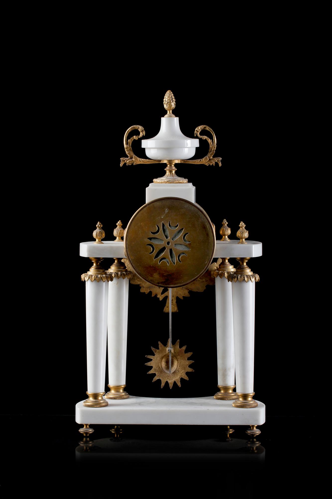 BORDSPENDYL, Louis XVI-stil, sent 1800-tal.