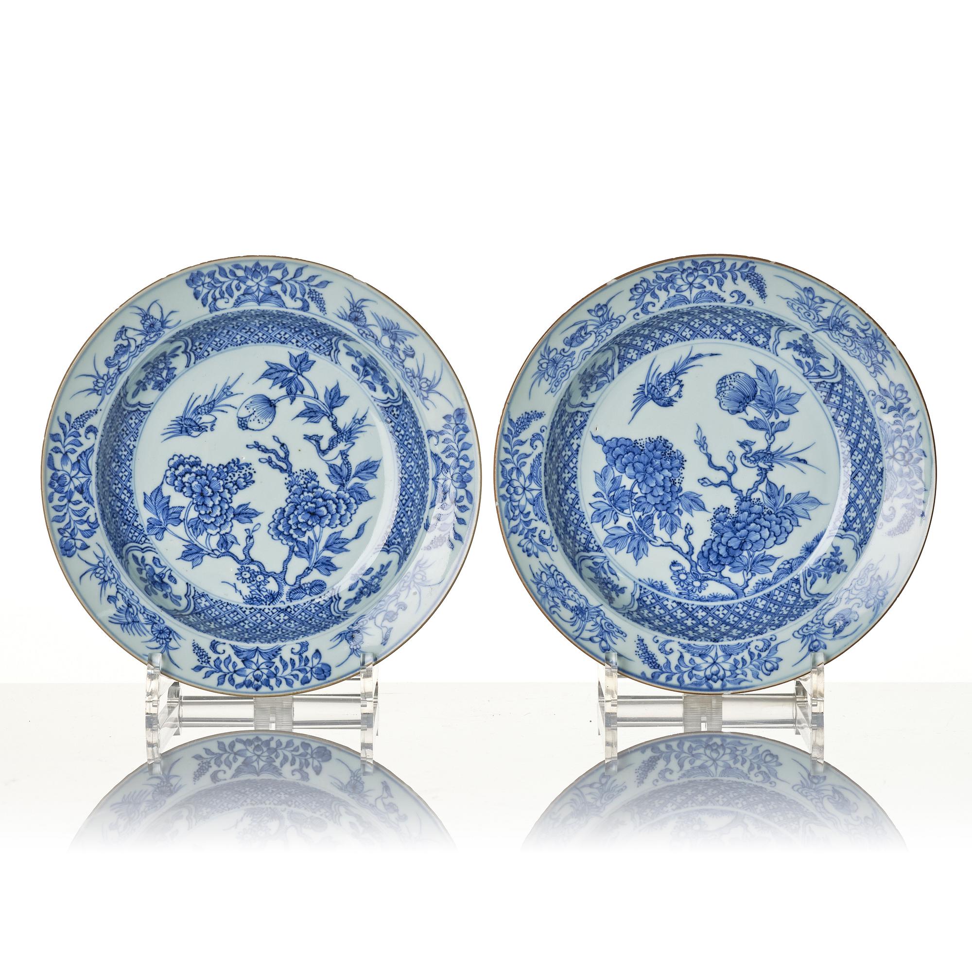 Eleven pieces of porcelain, China, Qing dynasty, Qianlong (1736-95).