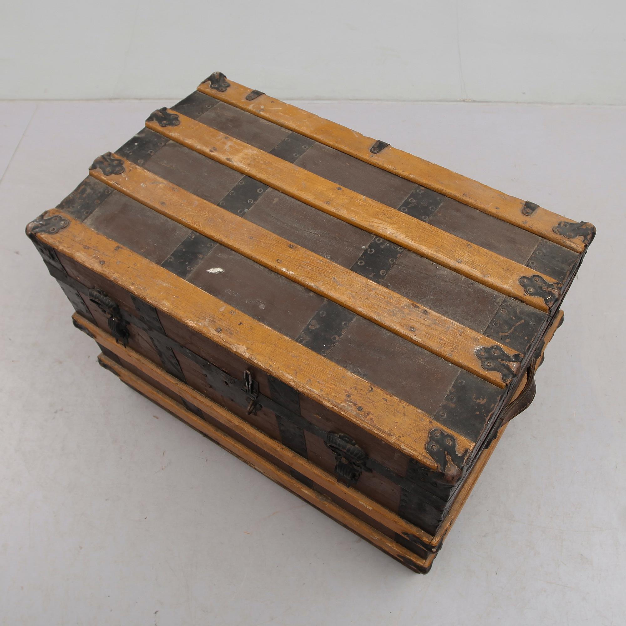KOFFERT, tidigt 1900-tal.