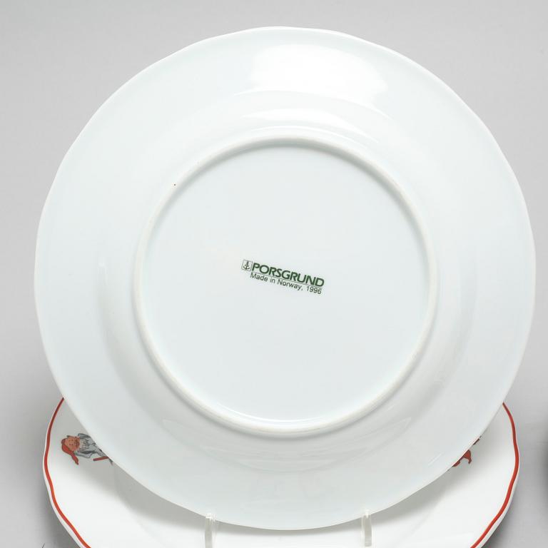 A 1990s christmas porcelain tableware set of 8 pcs, "Nisse" by Porsgrunds Porselænsfabrik, Norway.