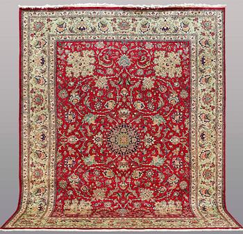 A CARPET, Tabriz, ca 381 x 302 cm.