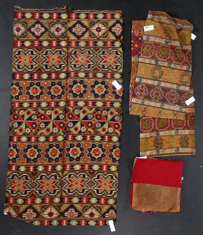 PARTI ALLMOGETEXTILIER, 3 st. Bla 1800-tal.