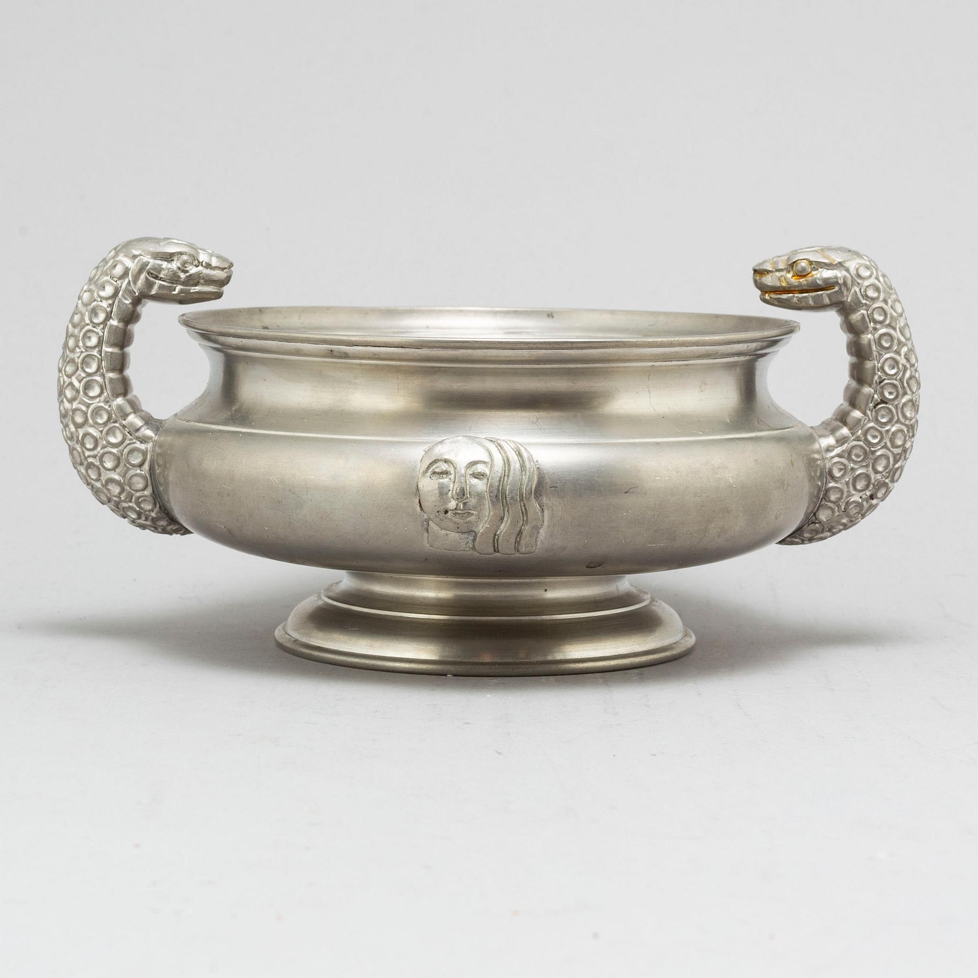 ANNA PETRUS, a pewter bowl, Firma Svenskt Tenn. Stockholm 1927.
