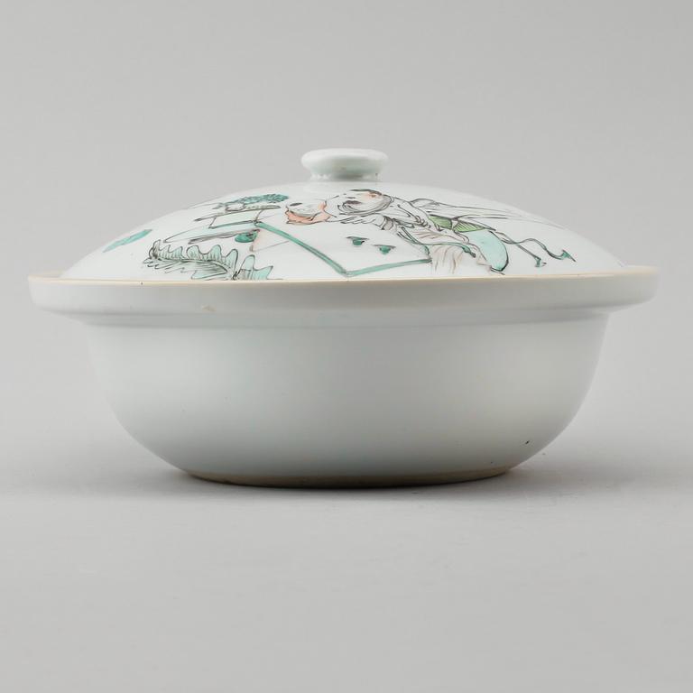 LOCKSKÅL, porslin, Kina, 1900-tal.